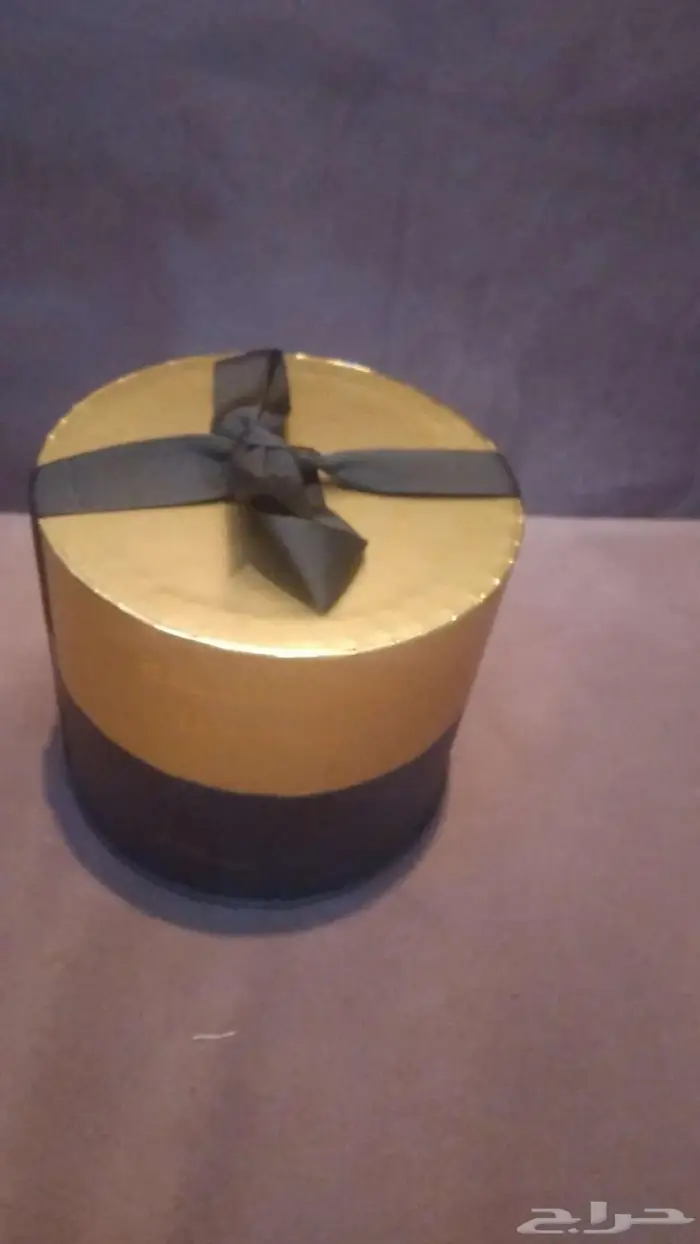 عطر (نخبه العود) 3