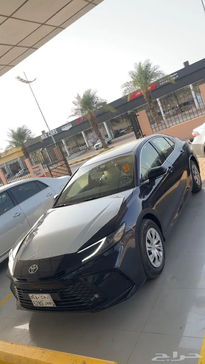 كامري 2025 كحلي 11