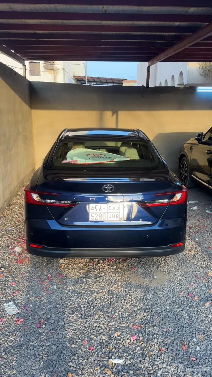 كامري 2025 كحلي 8