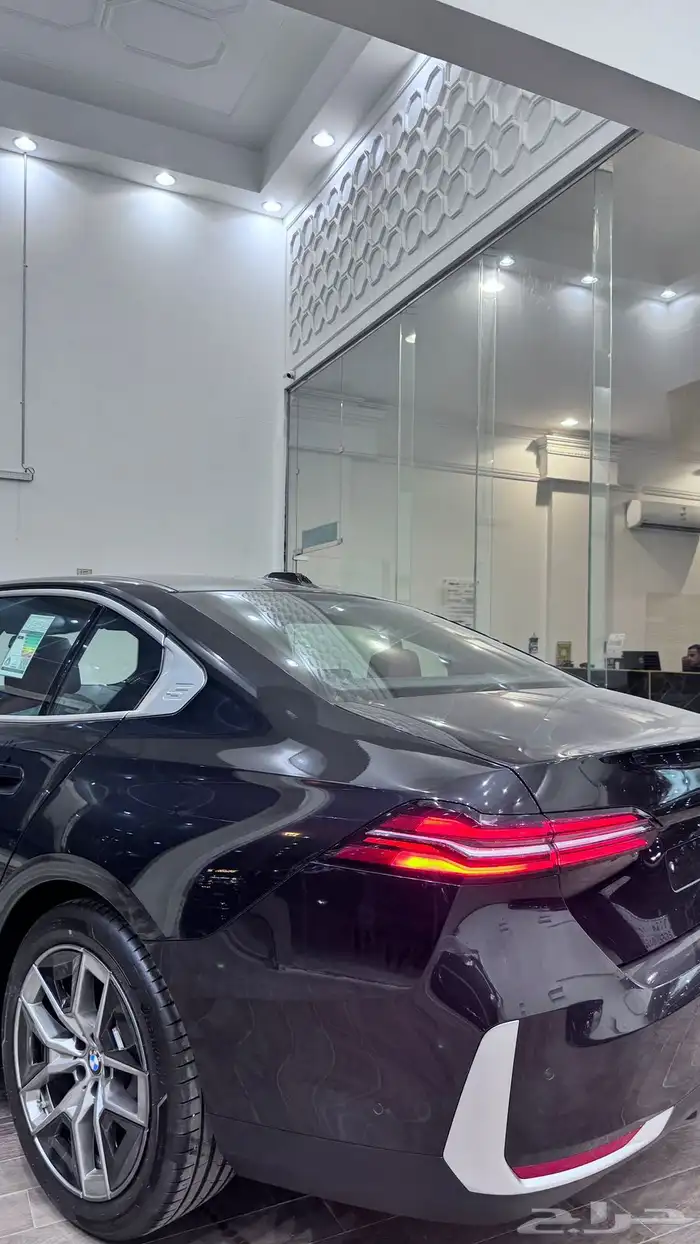 للإيجار BMW i520 موديل 2026 3