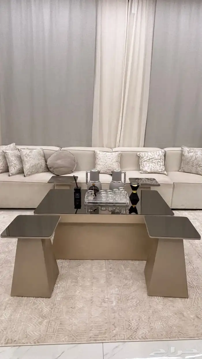 ورشه تفصيل طاولات 3