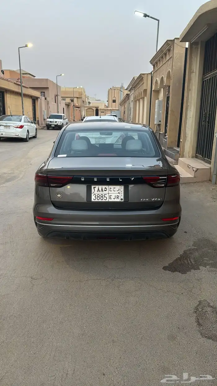 جيلي امجراند 7 2023 2