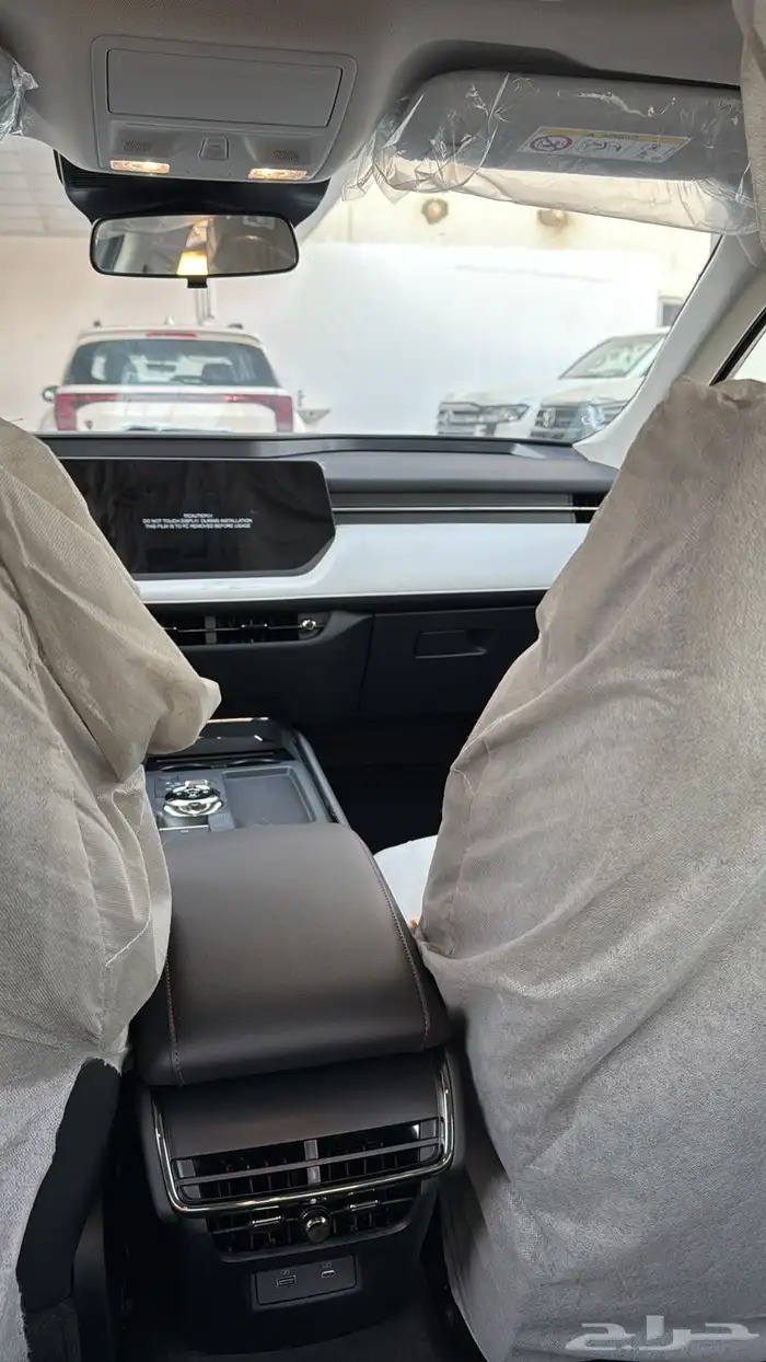 فورد تورس ترند نص فل بنزين 2026 سعودي صيانه مجانيه 5