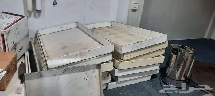 اغراض بوفيه عجانة 100 كيلو للبيع اغراض محل تميس للبيع 2