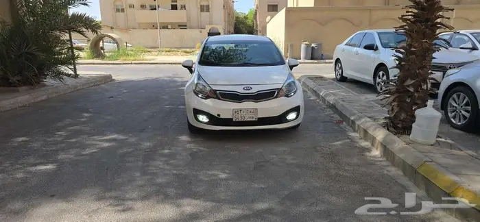 كيا سيدان 2013 2