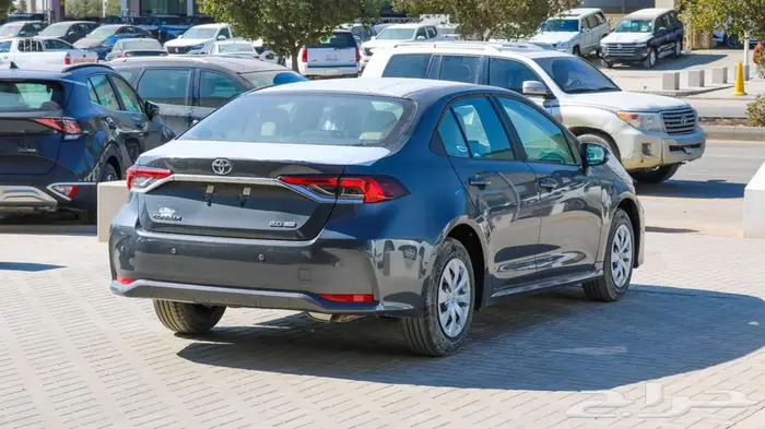 تويوتا كورولا 2025 ب افضل الاسعار كاش او بنك 3