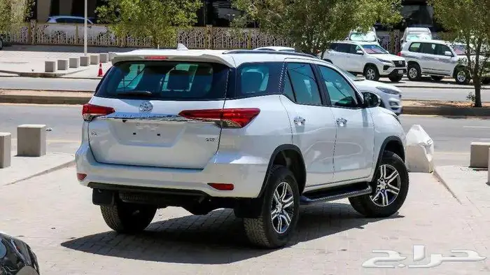 تويوتا فورتشنر VX1 بنزين 2025 6 سلندر-كاش -اقساط 10