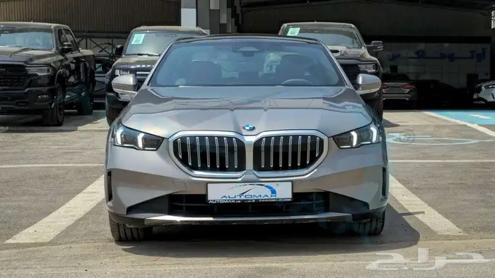 بي ام دبليو 520 2025 خليجي اصفار مع ضمان الوكيل 5