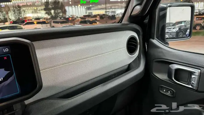 2024 جيب رانجلر اسبورت JEEP wrangler sport 13