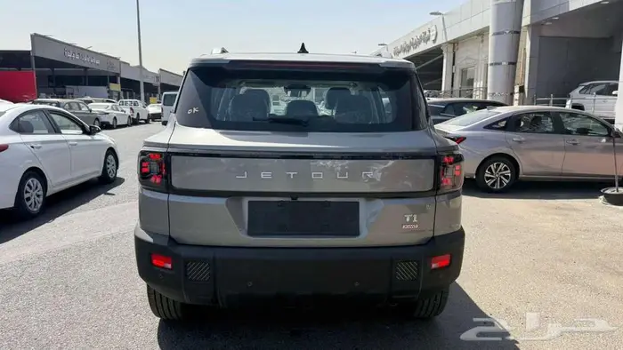 جيتور T1 لاكجري 2025 7