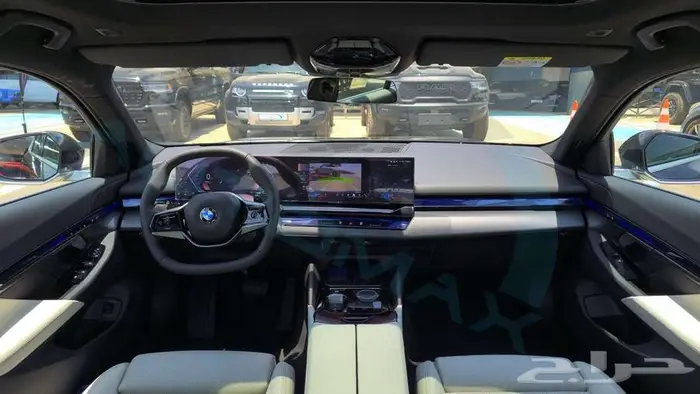 2026 BMW 5-SERIES 520i 2.0T RWD GCC 0Km ضمان الوكيل 2