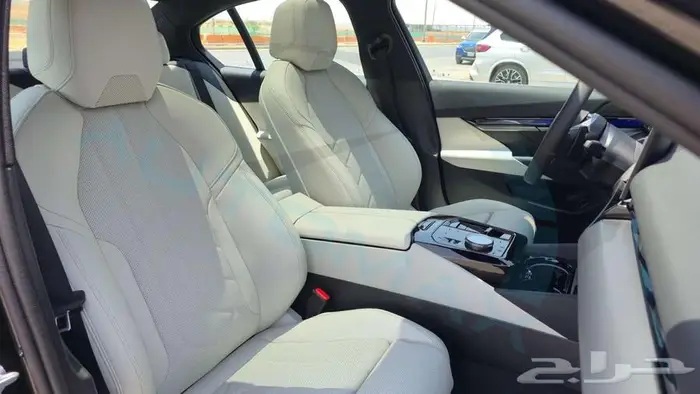 2026 BMW 5-SERIES 520i 2.0T RWD GCC 0Km ضمان الوكيل 16