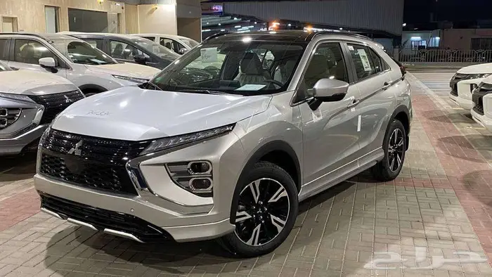ميتسوبيشي اكليبس كروس نص فل موديل 2025 1