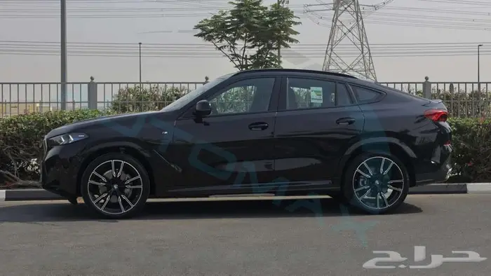 بي ام دبليو x6 XDrive 2025 خليجي اصفار مع ضمان الوكيل 23