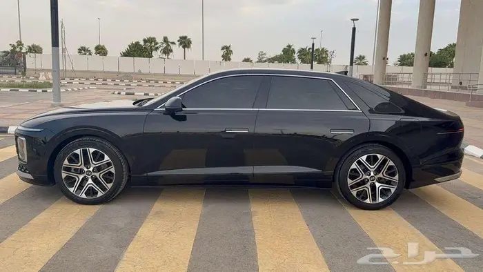 هيونداي ازيرا 2023 بوضع الوكالة 6سلندر بطاقة جمركية عداد 48 3