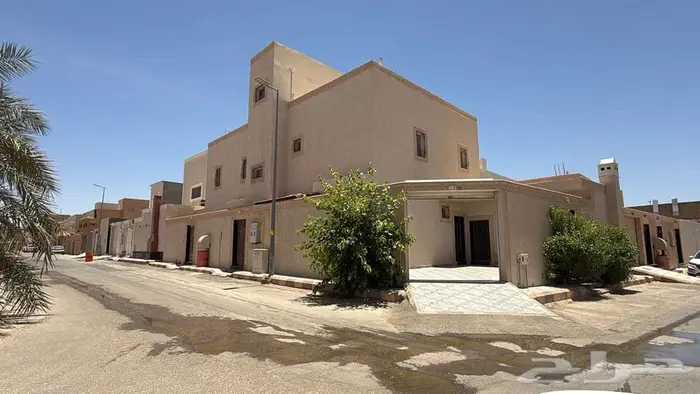 للبيع فلة شمال مدينة بريدة بحي الجزيرة 0