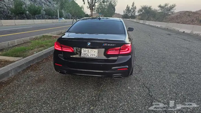 ماستر كلاس BMW 2017 530i M Kit خليجي 10