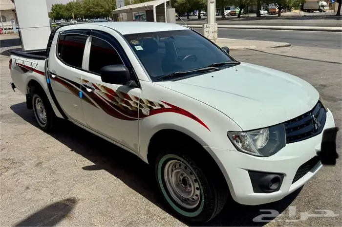 ميتسوبيشي غمارتين بك اب L200 نظيف 1