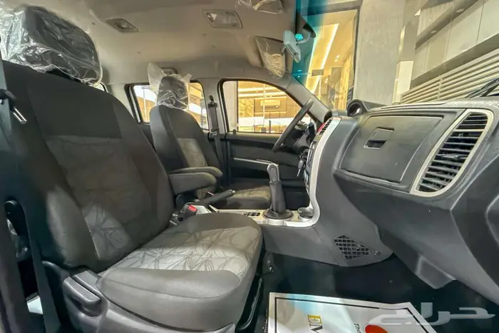 تاتا زينون XT 2023 ابيض سعودي 5