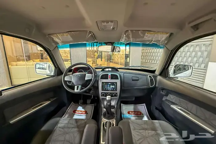 تاتا زينون XT 2023 ابيض سعودي 6