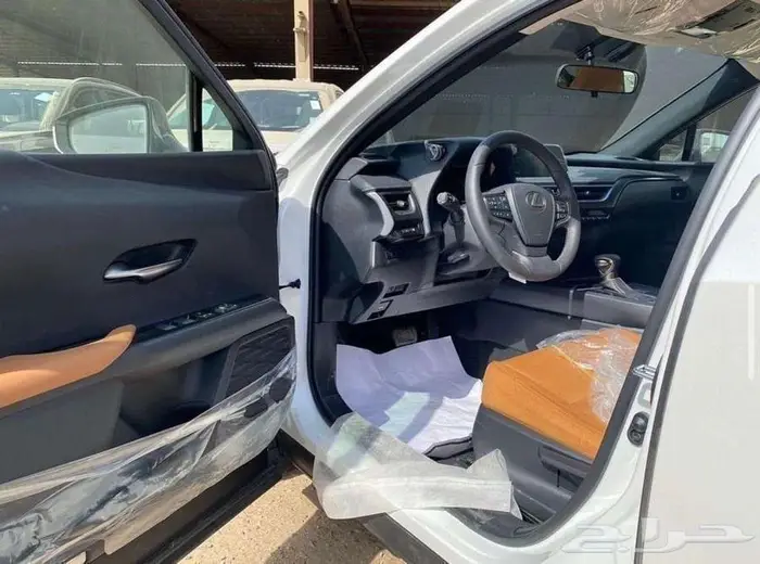 لكزس UX200 AA بريمي 2022 6