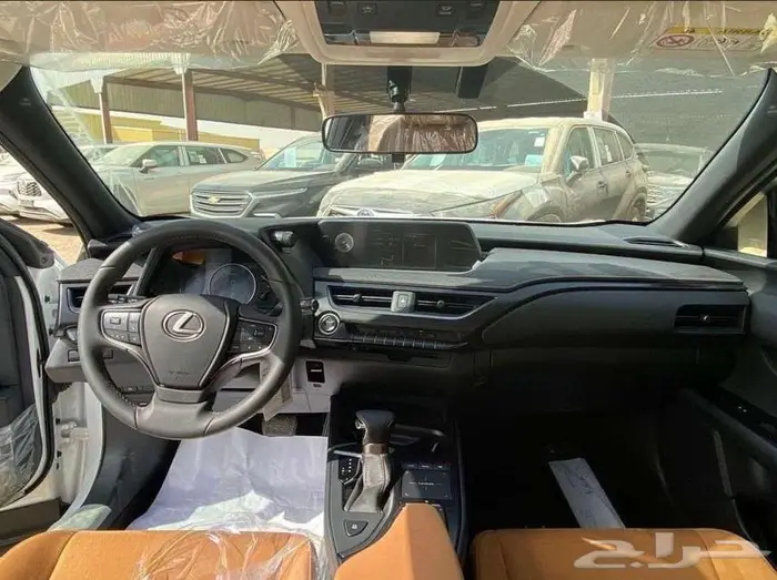 لكزس UX200 AA بريمي 2022 5