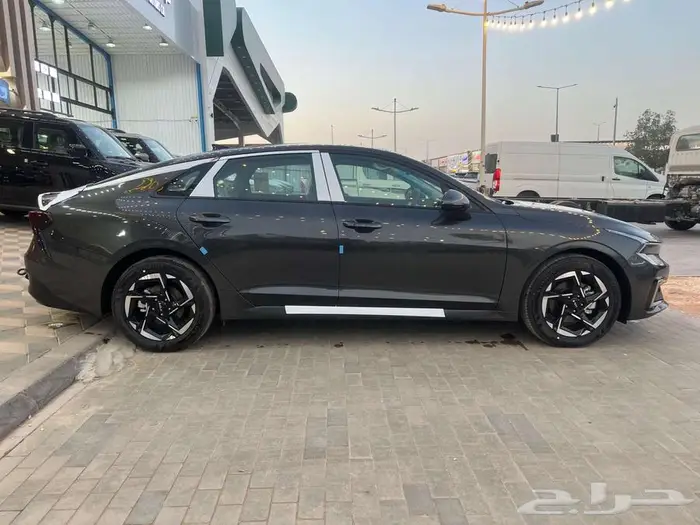 كيا K5 ستاندر مطور ونص فل 2026 1