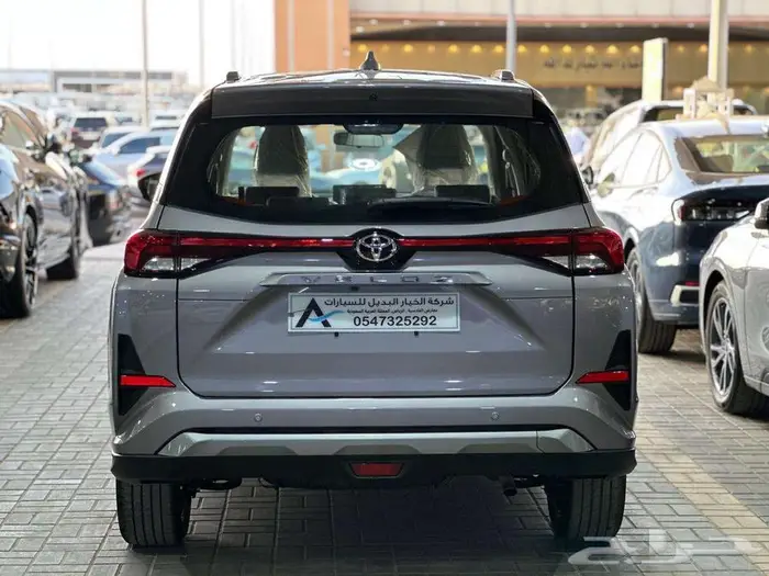 تويوتا فيلوز GLX 2025 كاش - اقساط 5