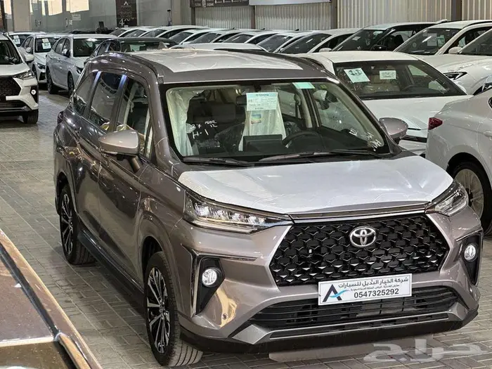 تويوتا فيلوز GLX 2025 كاش - اقساط 0