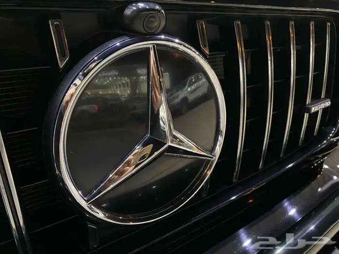 مرسيدس G63 موديل 2019 اسود ماشيه 150الف كم 22