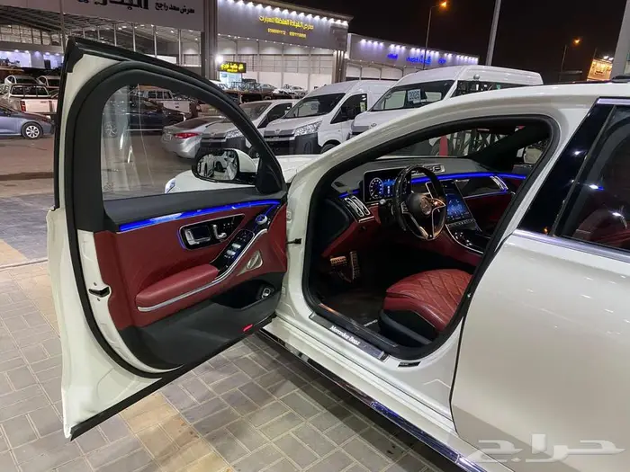 مرسيدس اس 500 موديل 2021 ابيض ماشيه 131000كم 24