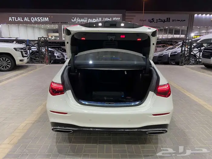 مرسيدس اس 500 موديل 2021 ابيض ماشيه 131000كم 44