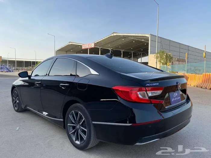 اكورد2022 فل كامل شبه جديده مشي قليل 5