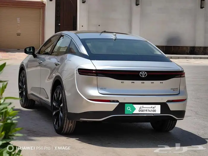 تويوتا كراون ماجستا هجين موديل 2023 3