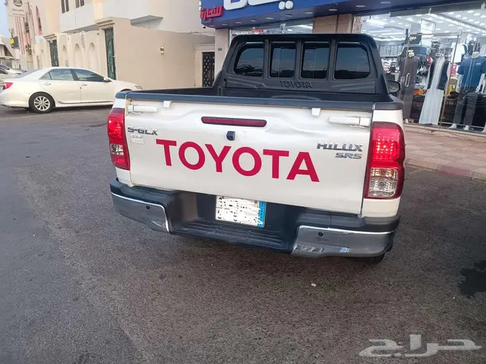 للبيع هايلكس 2020 دبل 4