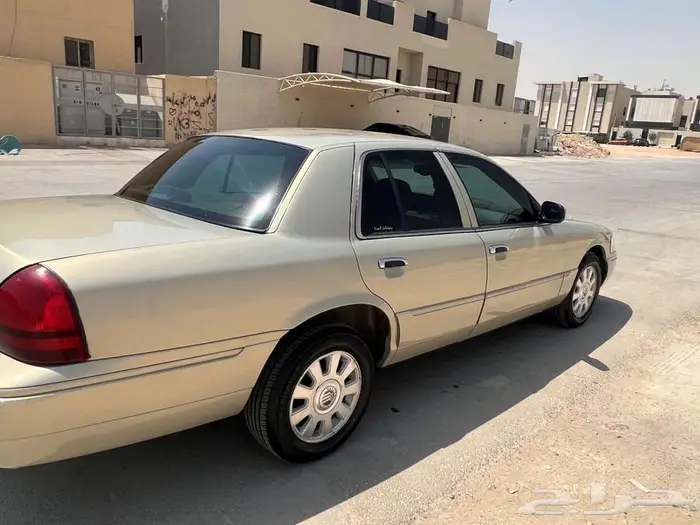 Grand Marquis 2004   Excellent Opportunity for Enthusiasts 1