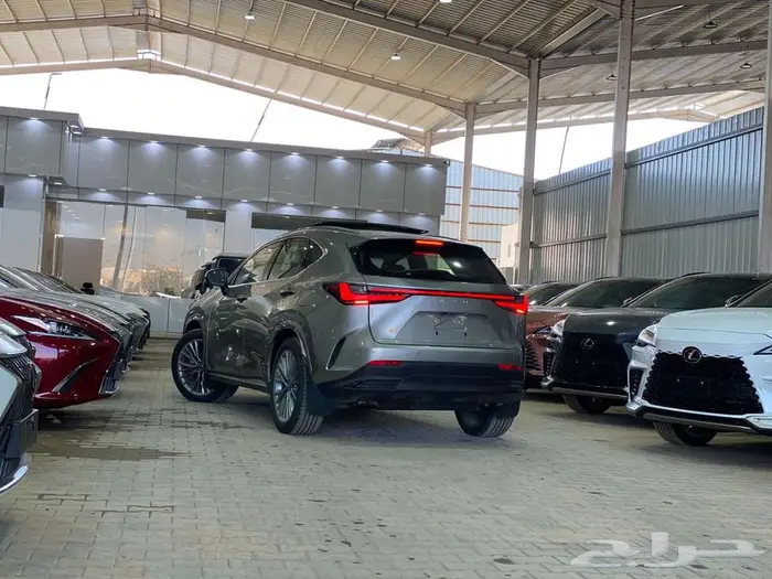 لكزس NX 350 CC بنزين 2025 - خليجي 3