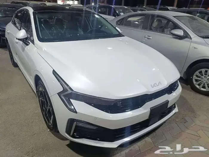كيا K5 استاندر مطور بصمه فتحه سقف موديل 2025 جميع الألوان 1