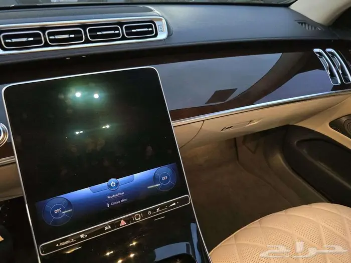 مرسيدس s580 لون كحلي موديل 2022 9