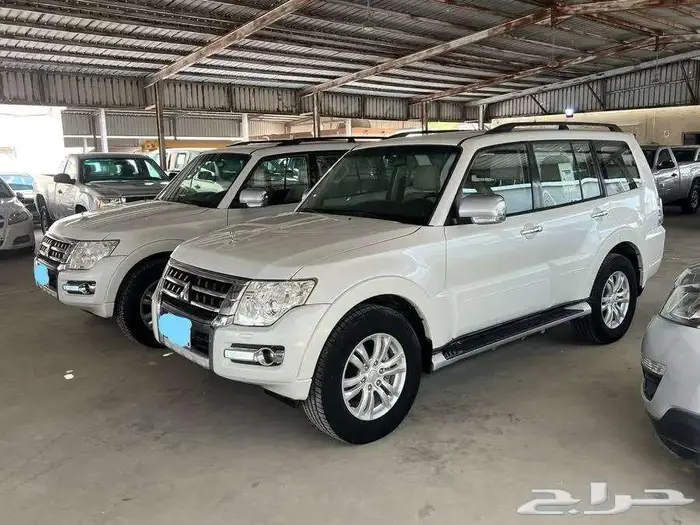 باجيرو دبل فل كامل (3.89)2017 GLS 4