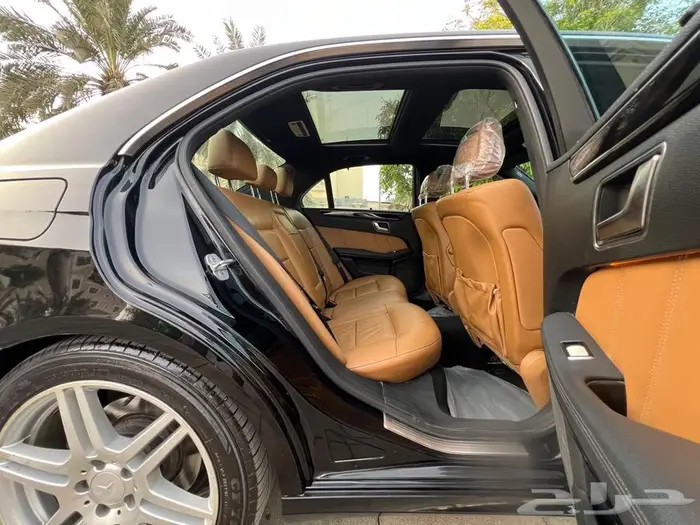 للبيع مرسدس E300 جفالي بحالة ممتازه بدي وكالة 8