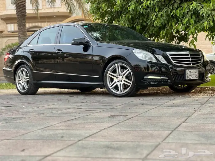 للبيع مرسدس E300 جفالي بحالة ممتازه بدي وكالة 2