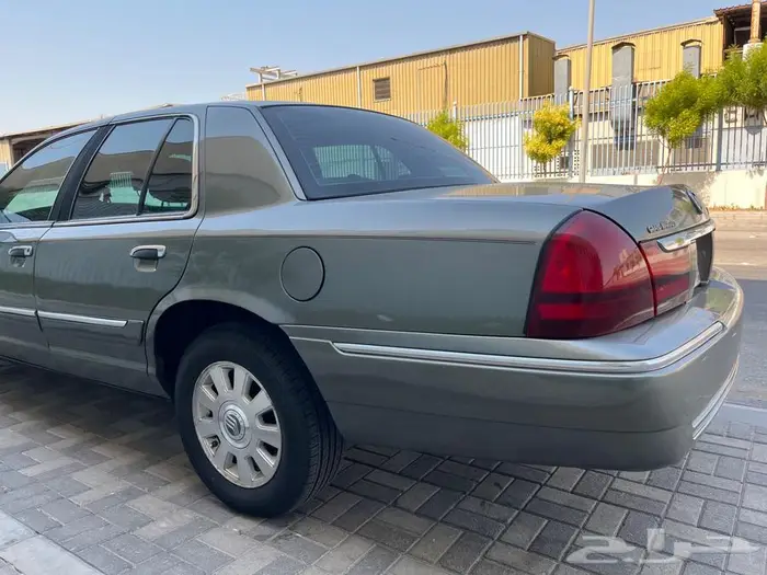 ماركيز 2003 للبيع 1