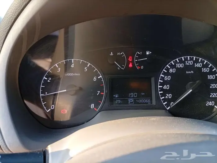 نيسان سنترا 2014 17