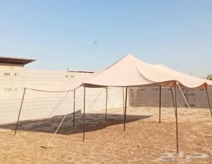 يوجد براميل وطابوق ومصلة غنم 1
