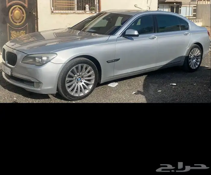 بي ام دبليو 740 2012 فل كامل 6