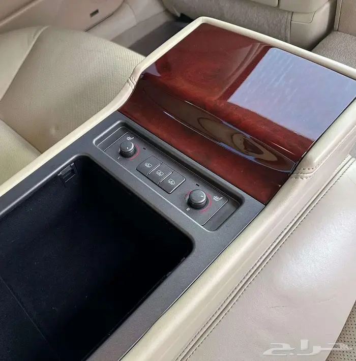 للبيع لكزس LS 460L 25