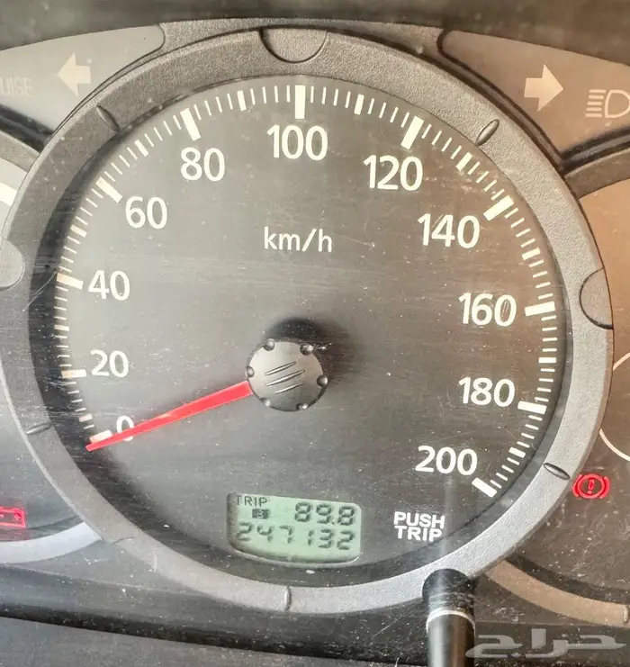 ميتسوبيشي غمارتين بك اب L200 نظيف 6