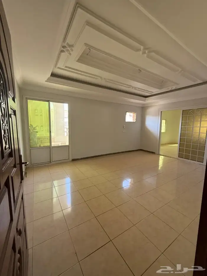 شقة للايجار بحي السامر 4 غرف 4