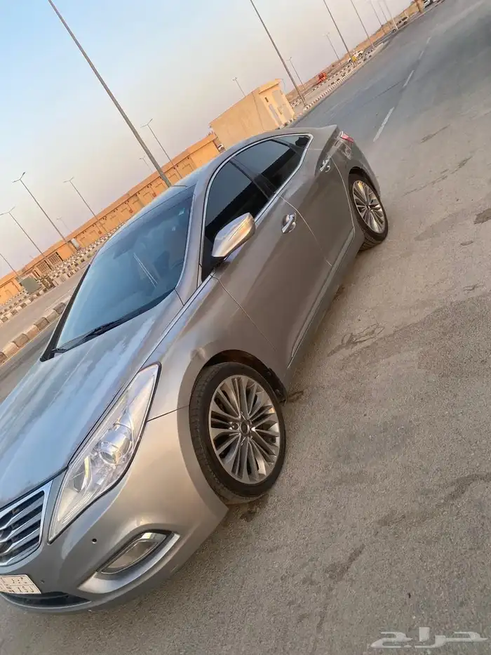 هونداي ازيرا 2016 12